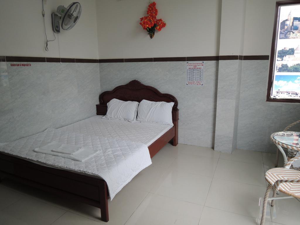 Hung Hieu Hotel My Tho Pokoj fotografie